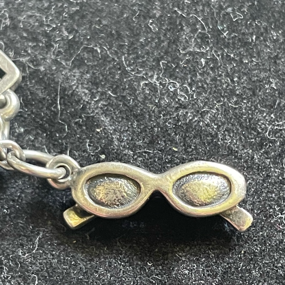 James Avery retired sunglasses charm